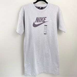 Nike women’s loose fit recycled material t-shirt dress Small